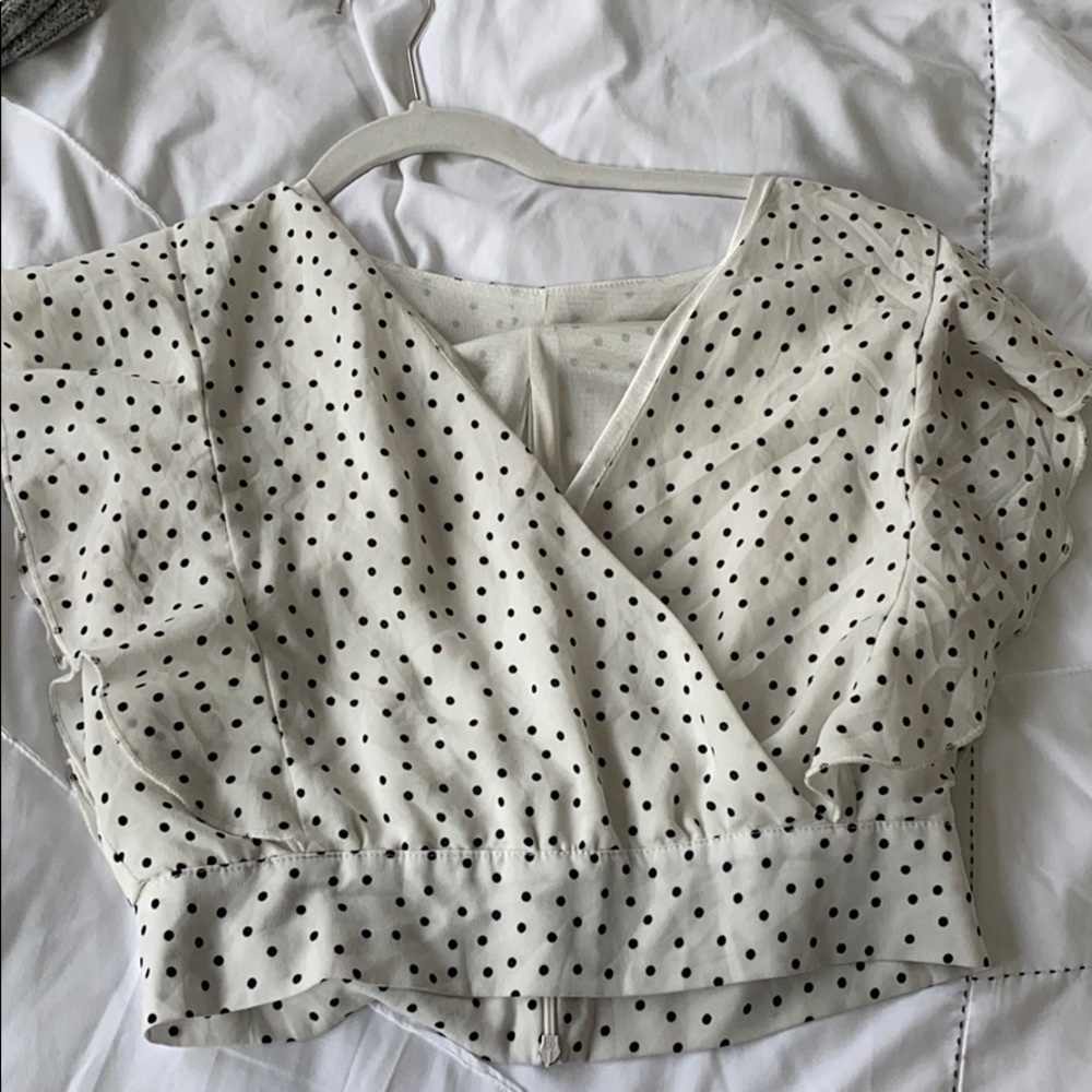 White and black polka dot top